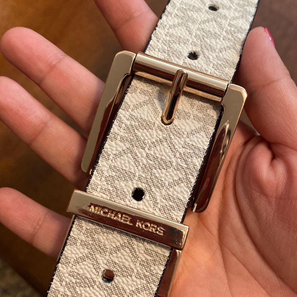 Michael Kors black and white belt